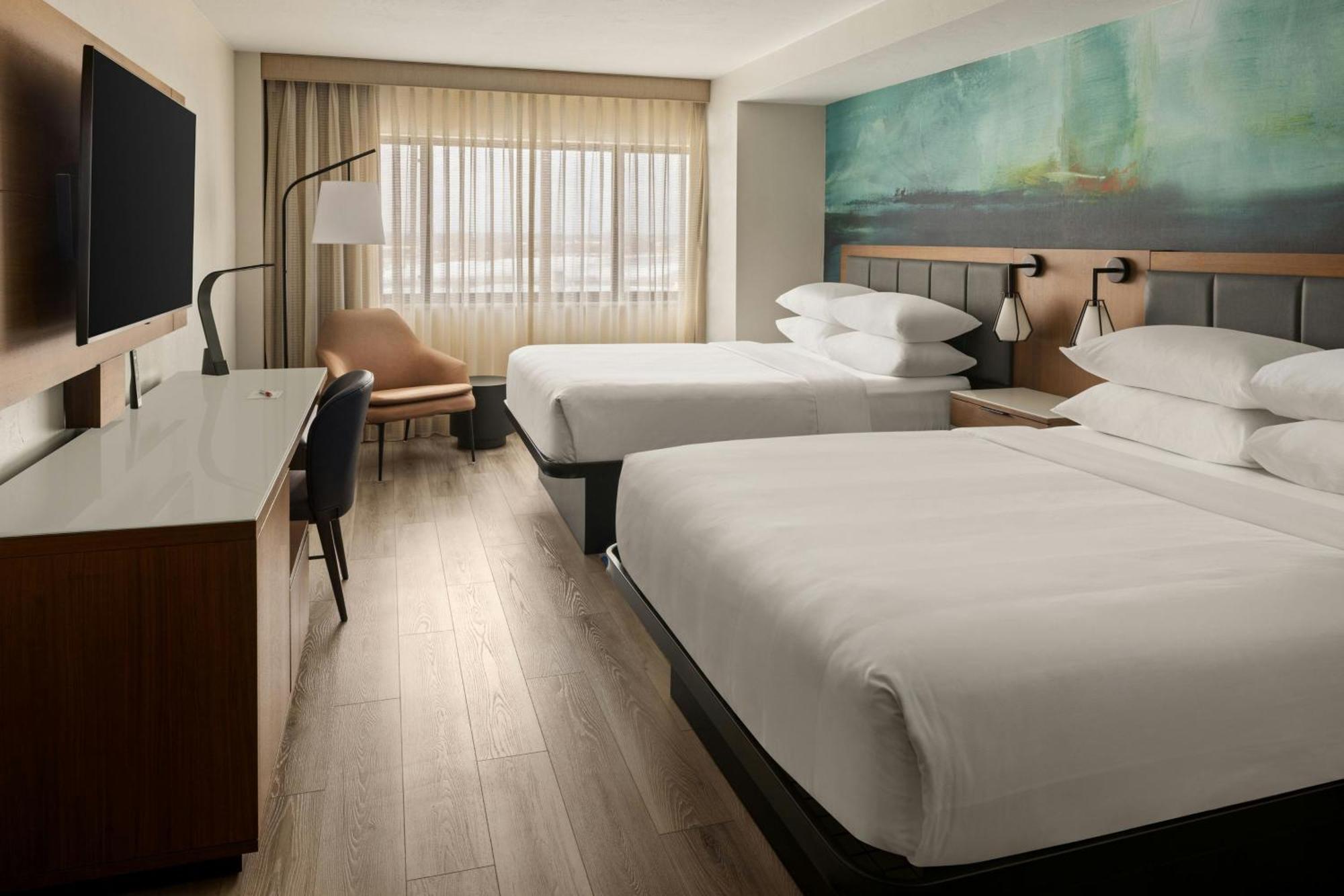 Oshkosh Marriott Waterfront Hotel & Convention Center Zewnętrze zdjęcie